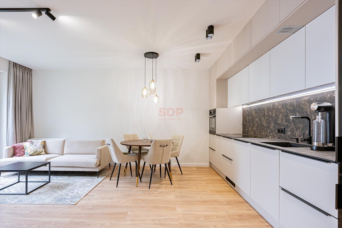 Zapraszam do wynajęcia 71 m² nowoczesnego mieszkania w prestiżowym Śródmieściu Wrocław, Śródmieście, Śródmieście  71m2 Foto 1