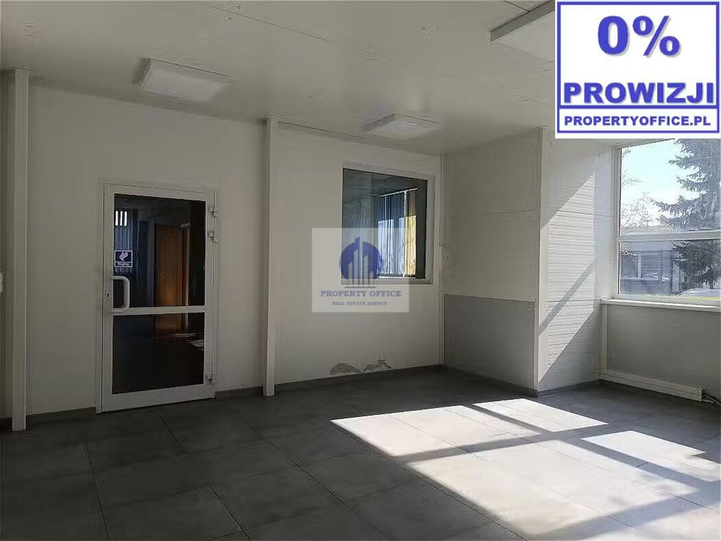 Magazyn 1500 m² z suwnicami i biurem w Warszawie Warszawa, Bielany, Wólczyńska  1 500m2 Foto 1