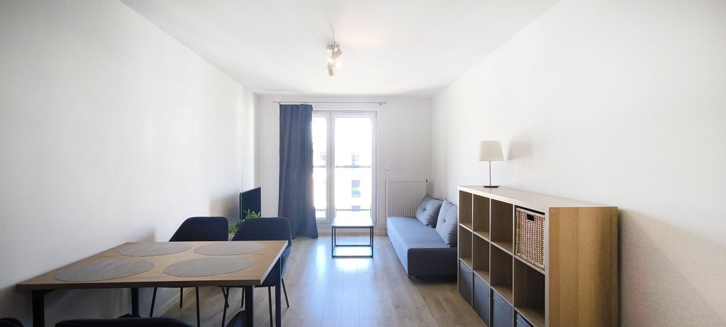 Gliwice - Komfortowe 45 m² z tarasem i pełnym wyposażeniem Gliwice, Wojska Polskiego, Karolinki  45m2 Foto 1