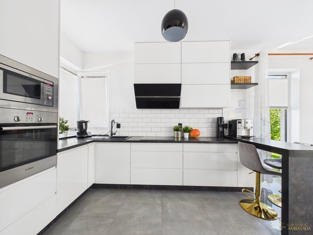 Nowoczesny dom z garażem, 192,9 m2, Zaścianki Zaścianki, Słoneczna  193m2 Foto 1