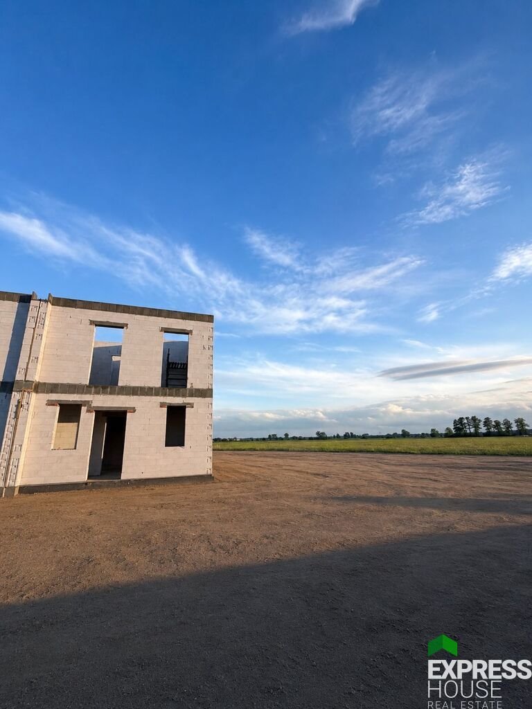 Nowoczesny bliźniak 96 m² z prywatnym ogrodem i świetną komunikacją Granówko  96m2 Foto 1