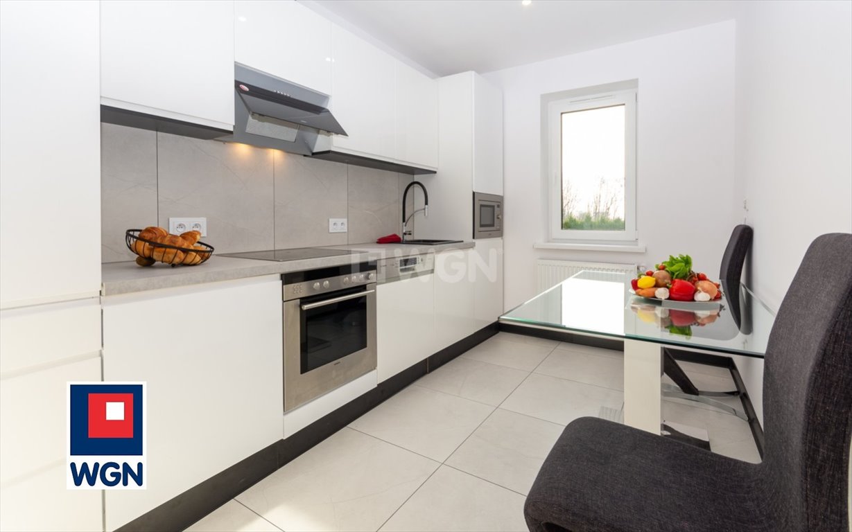 Mieszkanie dwupokojowe na wynajem Łaziska Górne, Łaziska Górne, Jana Pawła II  50m2 Foto 1