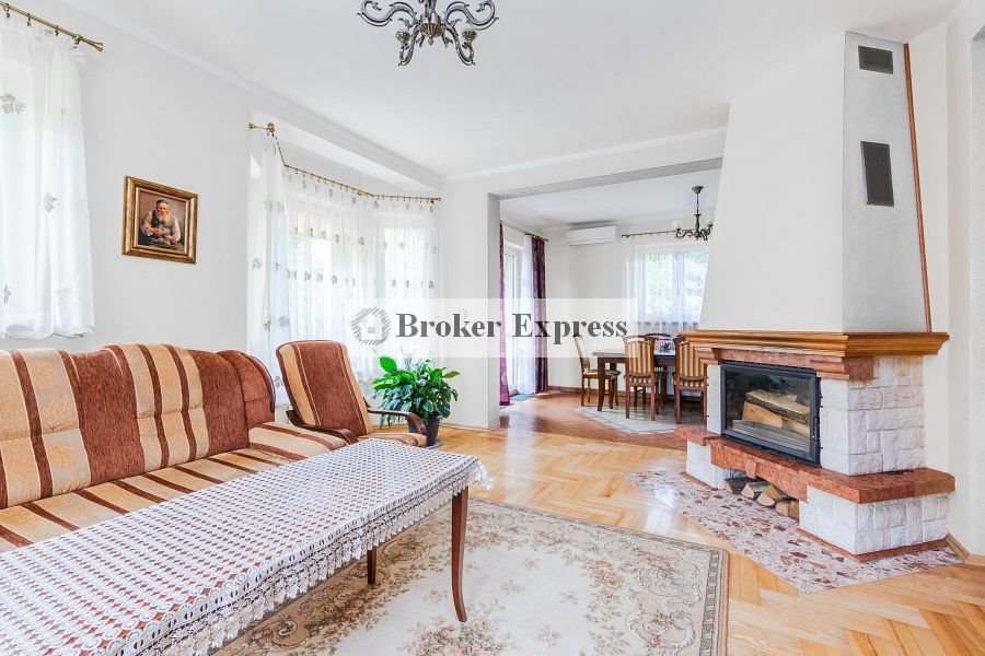 Dom z ogrodem w Wola Mrokowska, 170 m2 Wola Mrokowska  170m2 Foto 1