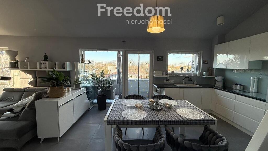 Do sprzedania przestronne mieszkanie 43 m² z antresolą w Opolu Opole, Władysława Podkowińskiego  43m2 Foto 1