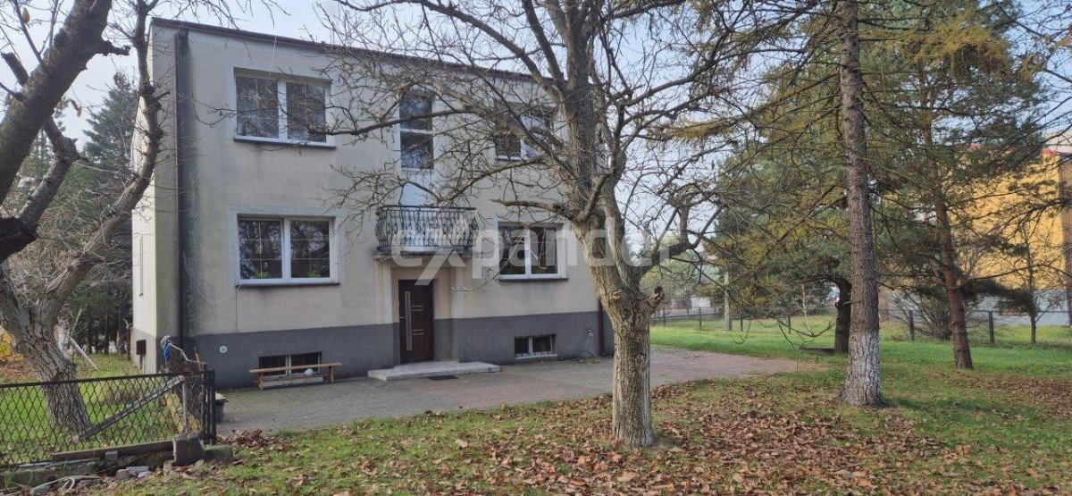 Dom z potencjałem na działalność usługową, 200 m2, garaż Częstochowa, Stradom, Sabinowska  200m2 Foto 1