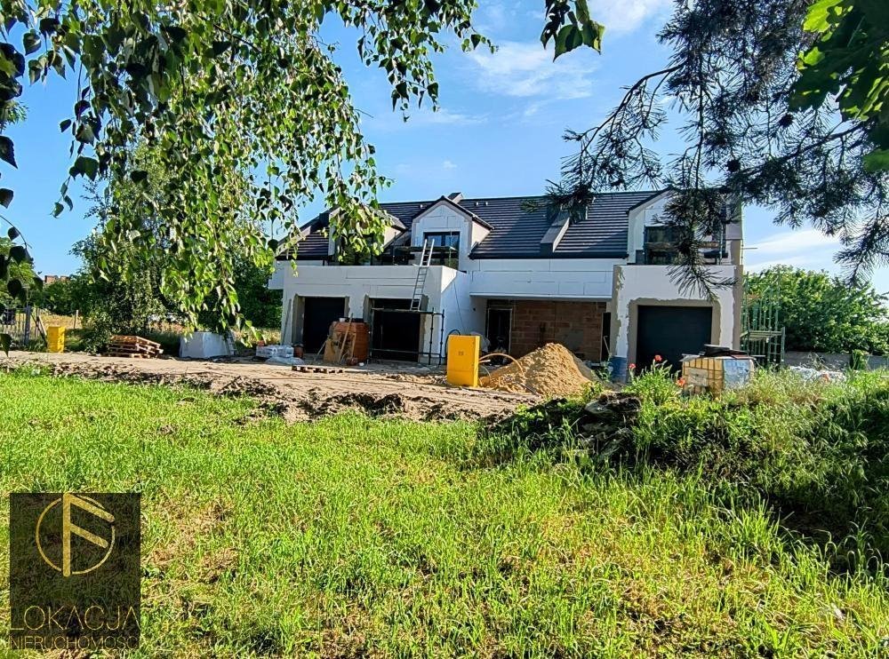 Dom na sprzedaż Kalisz  130m2 Foto 1