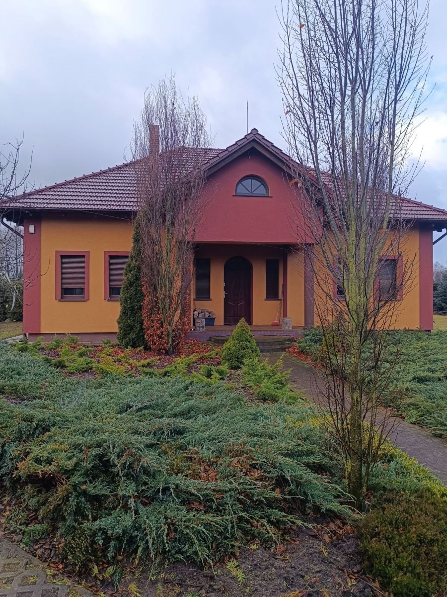 Dom z stawem i lasem, 193 m2, garaż, cisza Pięczkowo, Pięczkowo  193m2 Foto 1