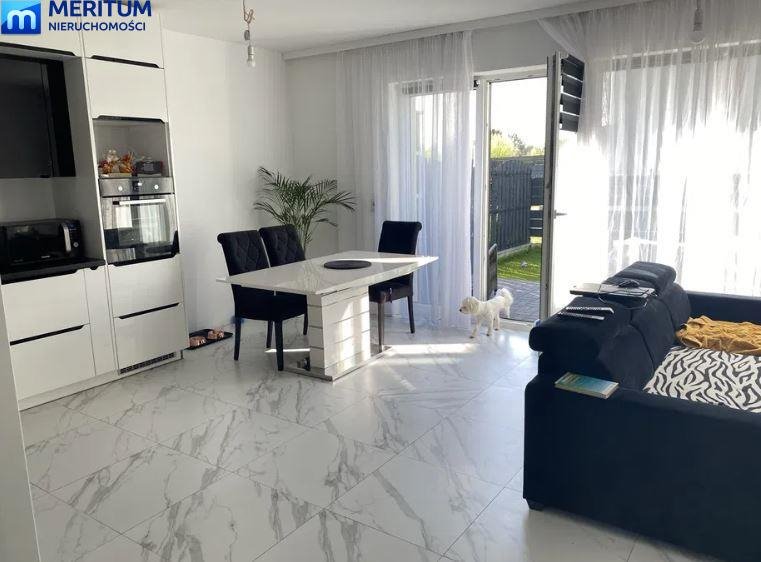 Nowoczesny segment 120 m2 z garażem i dużą działką Błonie  120m2 Foto 1