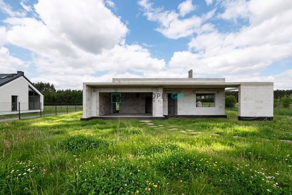 Na sprzedaż nowoczesny dom 164 m² w Komorowie z dużymi przeszkleniami Komorowo, Sadowa  164m2 Foto 1