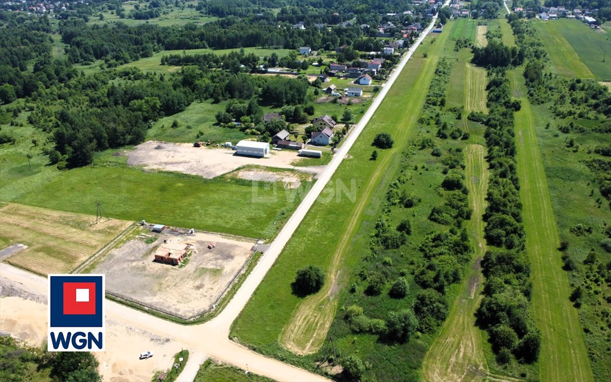 Działka budowlana 960 m² przy drodze asfaltowej z mediami Jastrząb, Mickiewicza  960m2 Foto 1