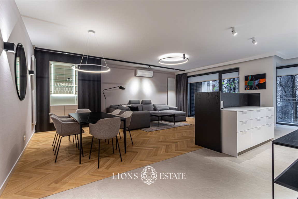 Luksusowy apartament 131 m2 z garażem w Śródmieściu: Warszawa Śródmieście: Grzybowska