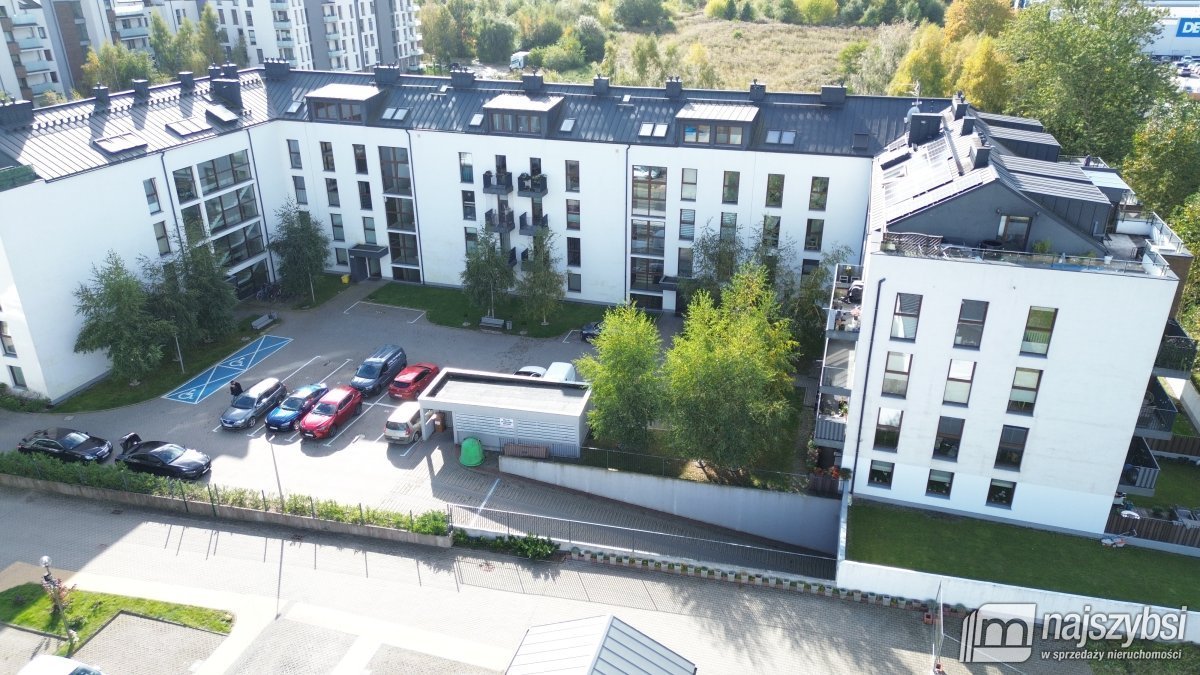 Polecam wygodne miejsce postojowe 24 m² w garażu podziemnym Koszalin Koszalin, Centrum, Hallera  24m2 Foto 1