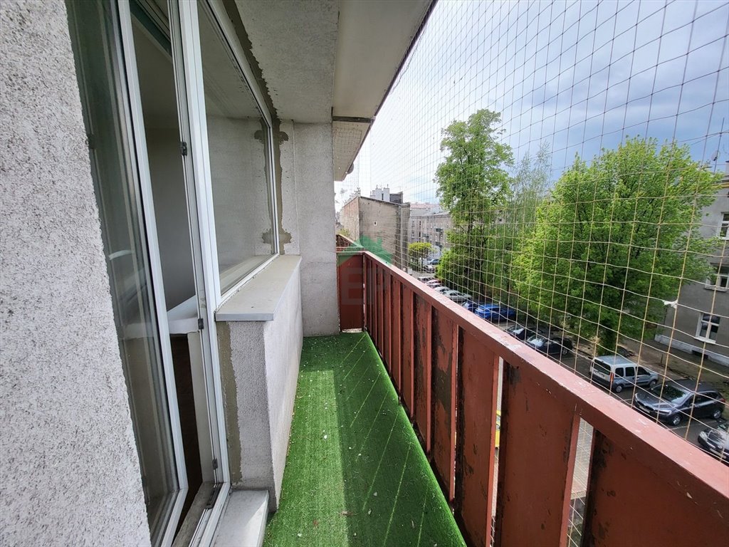 Mieszkanie trzypokojowe na sprzedaż Częstochowa, Centrum  58m2 Foto 12
