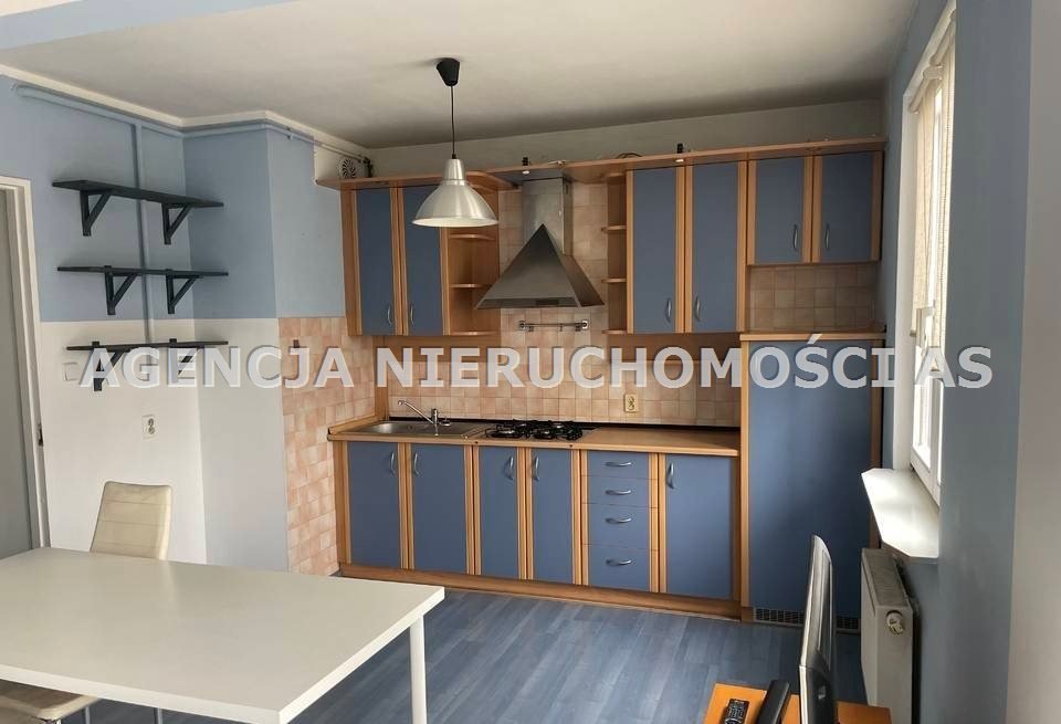 Sprzedaż 33 m2 w Dębnikach z balkonem i miejscami postojowymi Kraków, Dębniki, Kliny  33m2 Foto 1