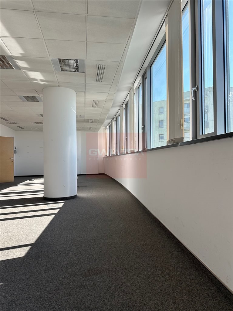 Lokal użytkowy na wynajem Warszawa, Mokotów, Służewiec  650m2 Foto 1