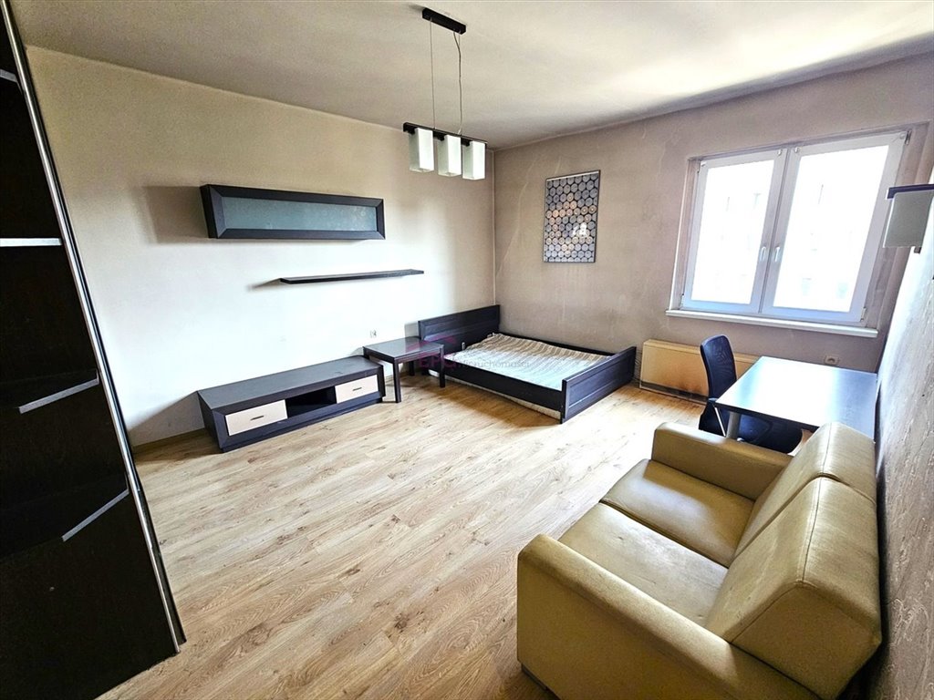 Zapraszam do obejrzenia kawalerki 37 m² z potencjałem inwestycyjnym Katowice, Ligota, Kołobrzeska  37m2 Foto 1