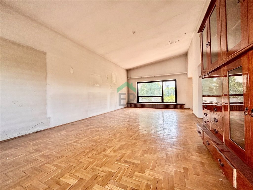 Dom 270 m² z dużą działką 1450 m² w Częstochowie polecam! Częstochowa, Lisiniec  270m2 Foto 1