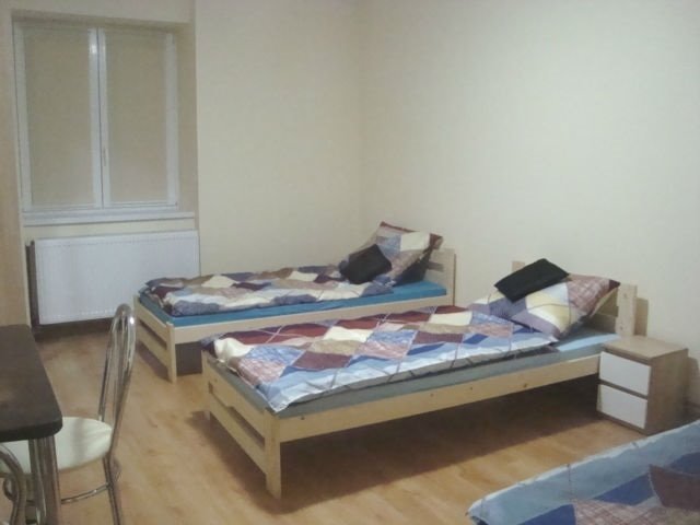 Komfortowe 115 m² mieszkanie pod wynajem dla pracowników Wałbrzych, Nowe Miasto  115m2 Foto 1