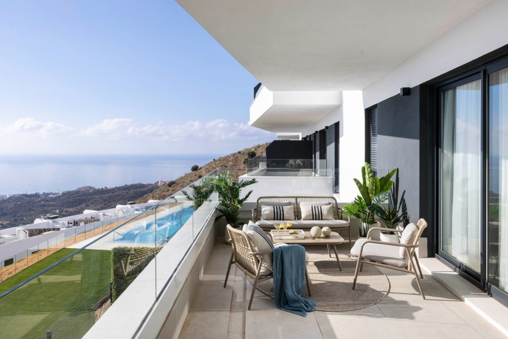 Mieszkanie dwupokojowe na sprzedaż Hiszpania, Málaga  172m2 Foto 1