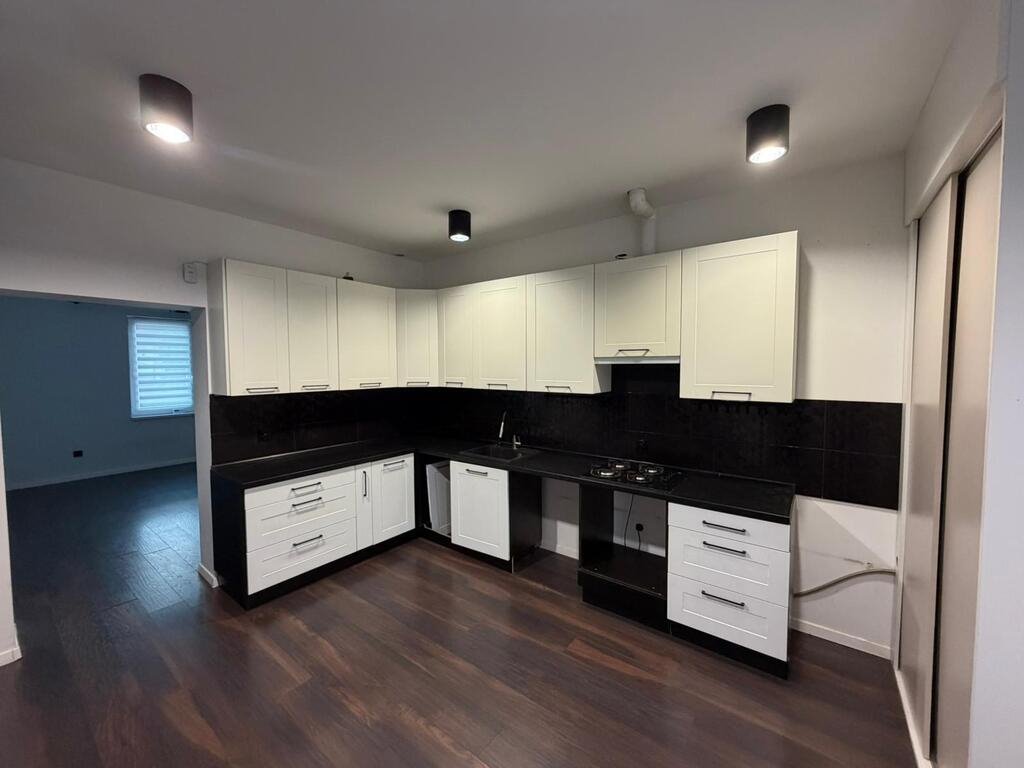 Gotowe do zamieszkania 75 m² z garażem i poddaszem Końskie, marsz. Piłsudskiego  75m2 Foto 1