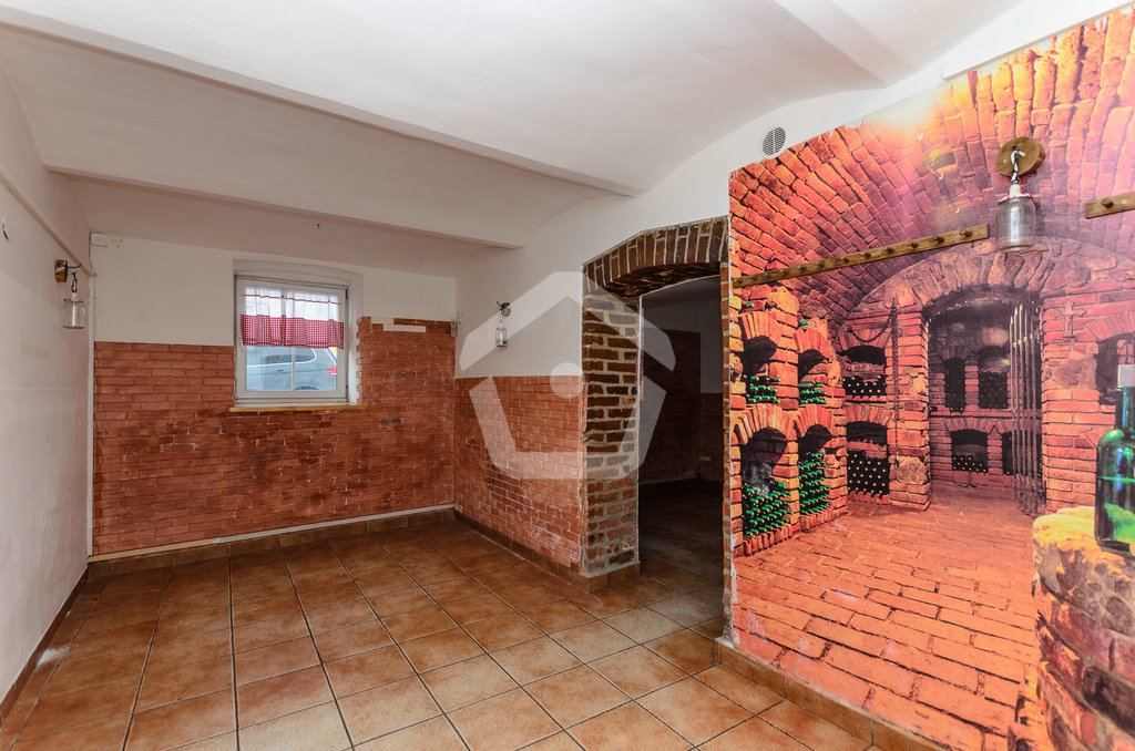 Lokal użytkowy 130 m² w Rzeszowie - polecam: Rzeszów Śródmieście: Sokoła