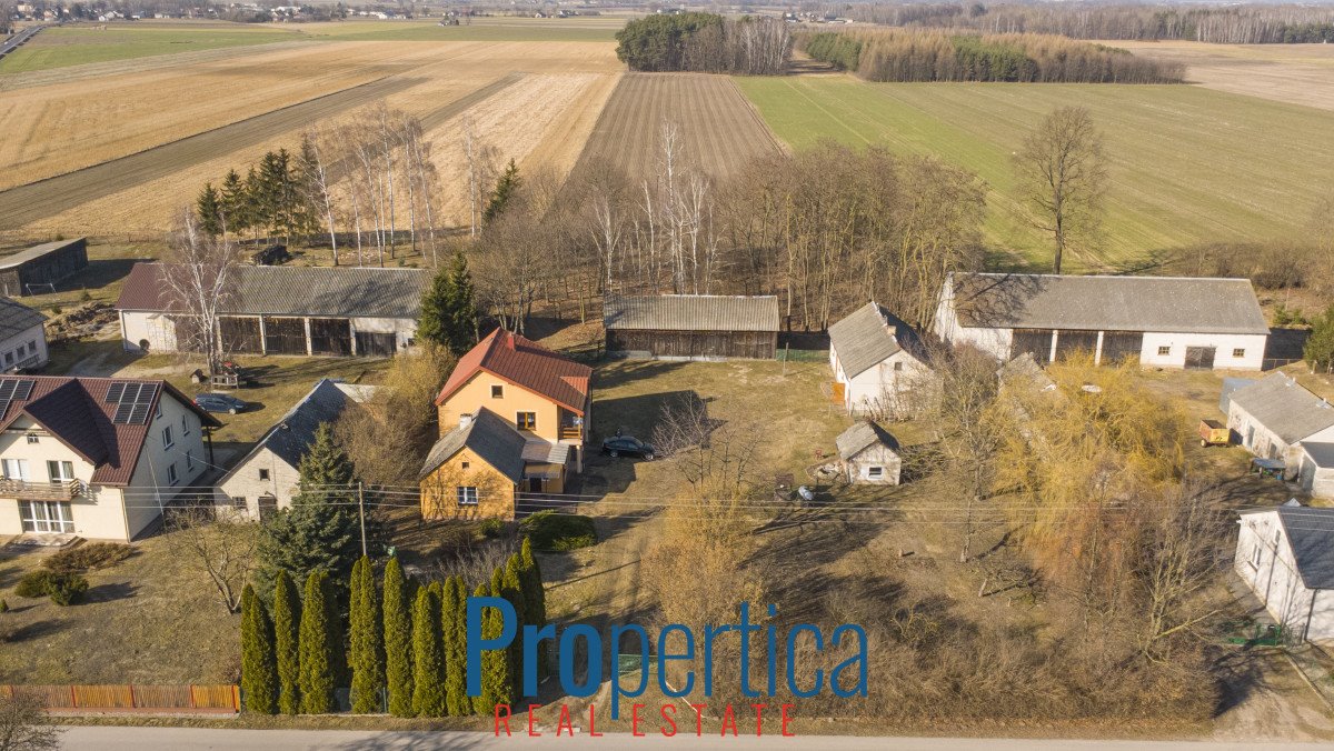 Zadbane siedlisko z potencjałem na gospodarstwo lub agroturystykę Nowy Gołymin  193m2 Foto 1