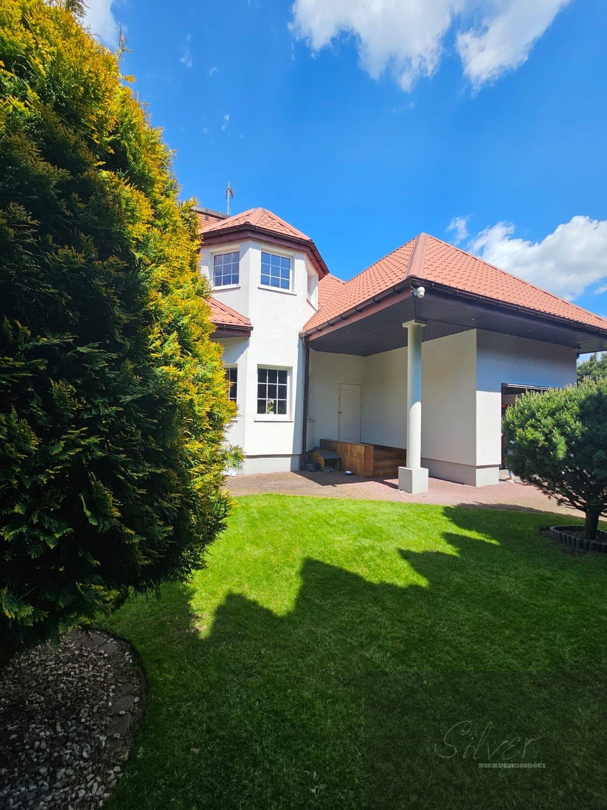 Przestronny dom 158 m2 z garażem i ogrodem w Sochaczewie Sochaczew  158m2 Foto 1