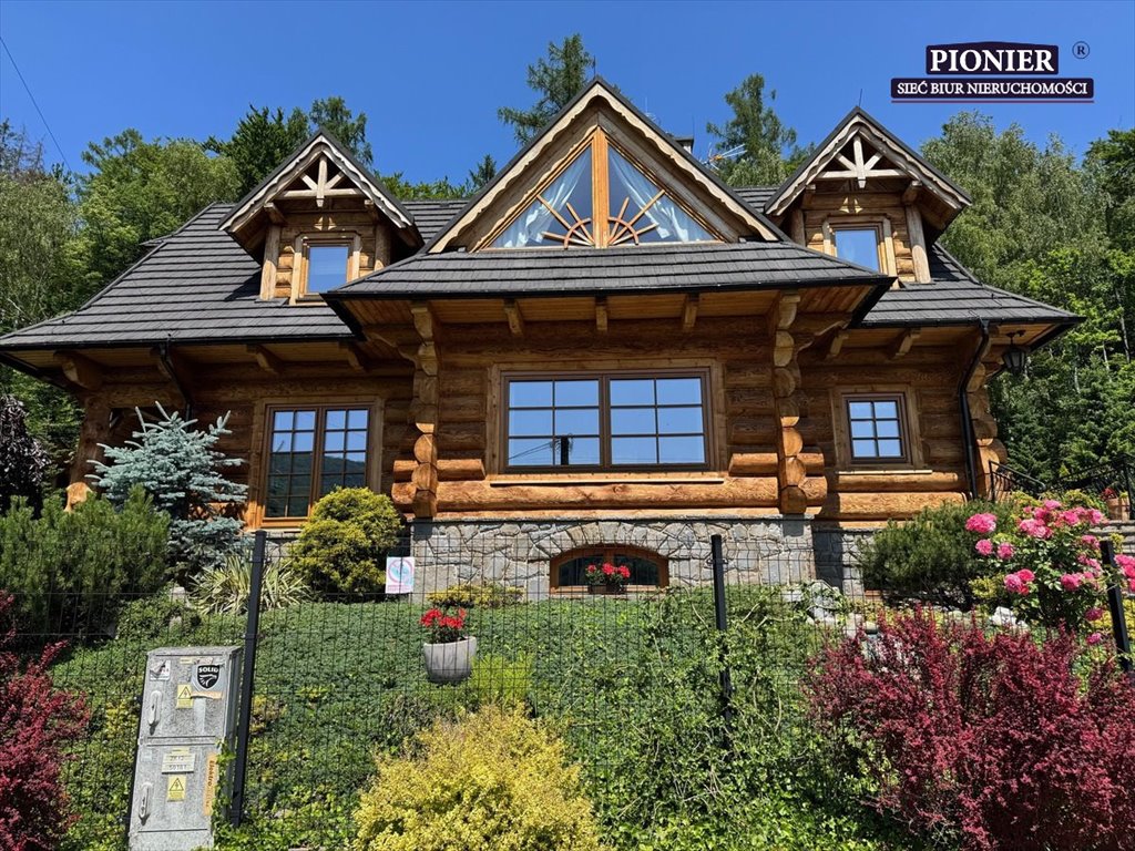 Dom na sprzedaż Ustroń  270m2 Foto 1