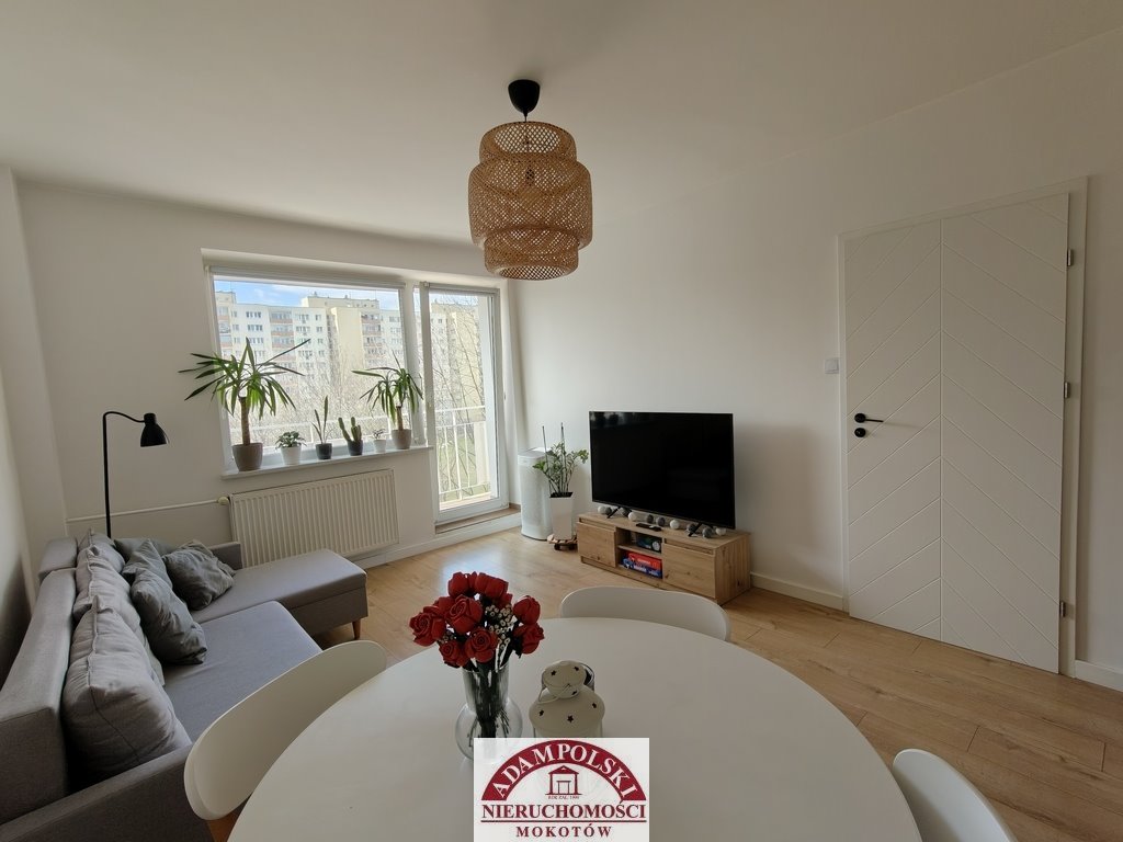 Do sprzedania przestronne 43 m² mieszkanie z dużą loggią w Warszawie Warszawa, Mokotów, Blacharska  43m2 Foto 1
