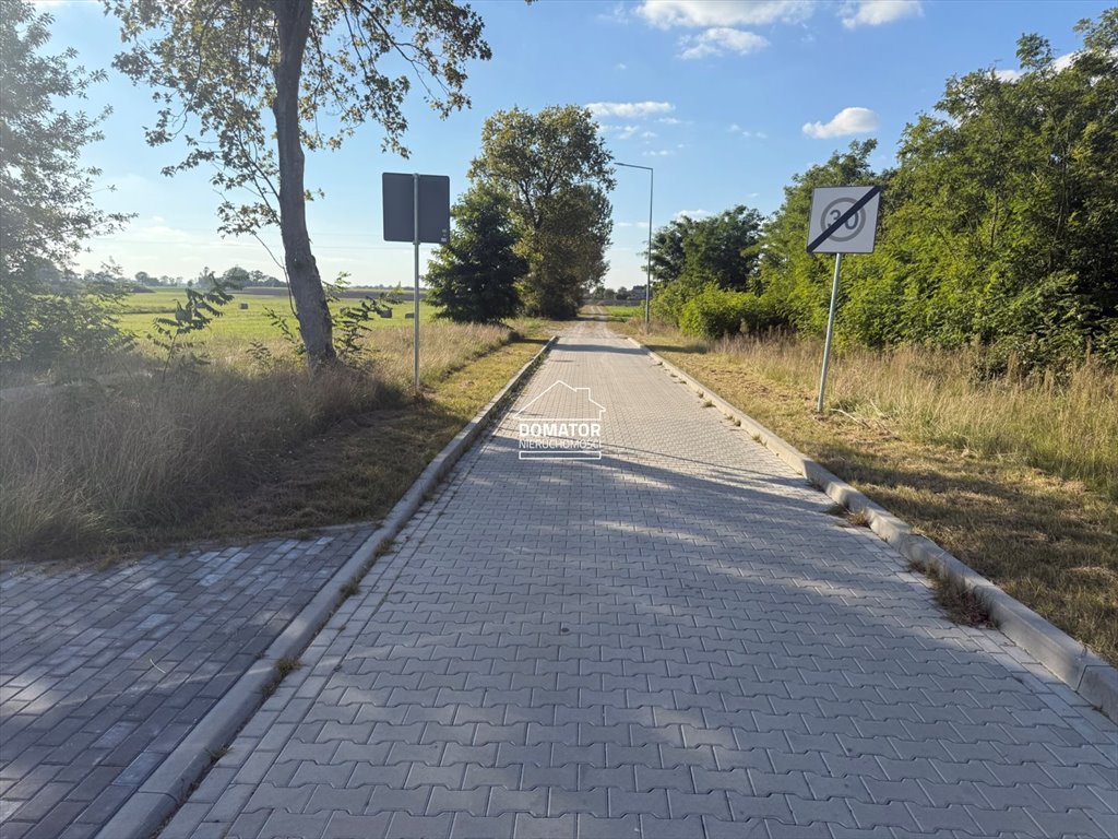 Działka w Mroczy z warunkami zabudowy i dojazdem kostką Mrocza, Mrocza  805m2 Foto 1