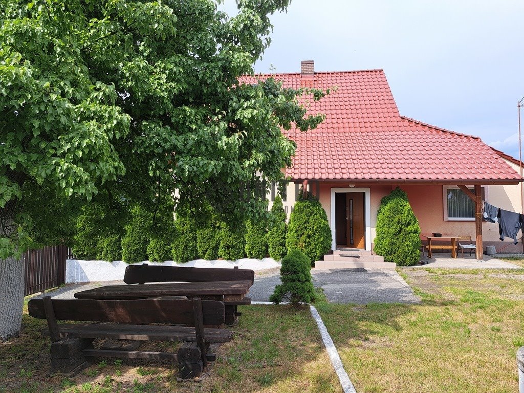 Dom na sprzedaż Bystrzyca, Tadeusza Kościuszki  140m2 Foto 1