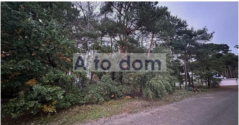 Działka 1128 m² z lasem, media, plan Miejscowy - polecam! Marki  1 128m2 Foto 1