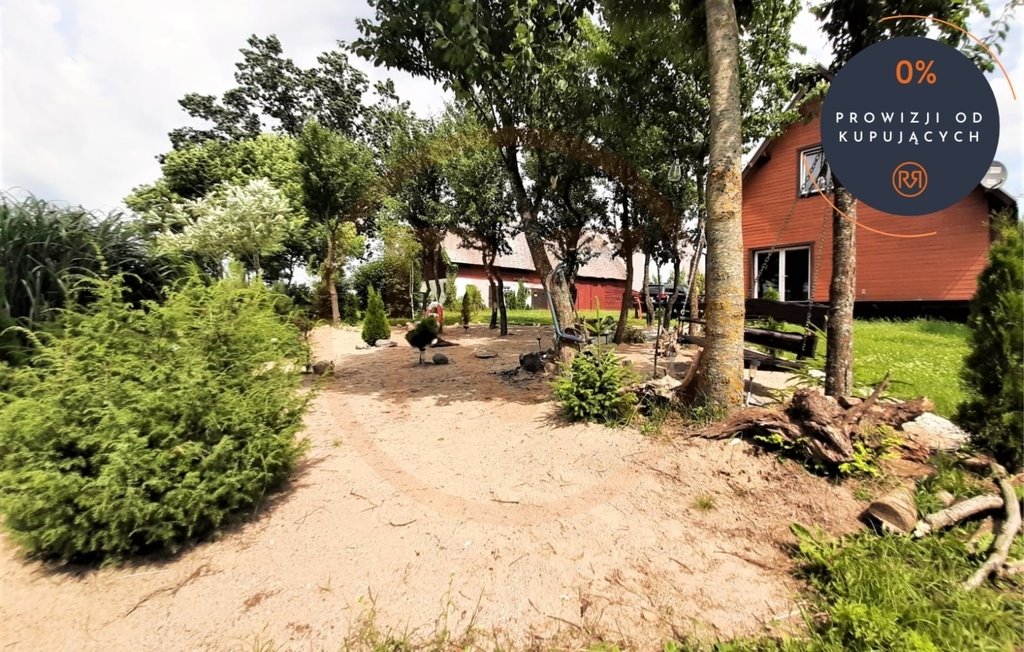 Urokliwe siedlisko 80 m2 z stawem i historią Golubie  80m2 Foto 1