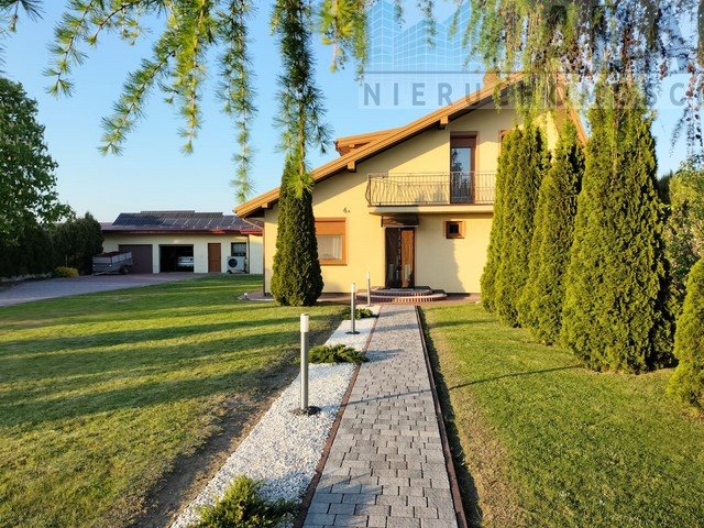 Przestronny dom z dużą działką i fotowoltaiką w Chrząblicach Chrząblice  153m2 Foto 1