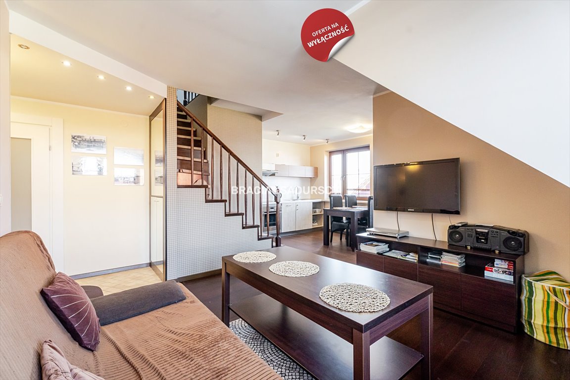 Mieszkanie trzypokojowe na sprzedaż Rabka-Zdrój, Piłsudskiego  74m2 Foto 1