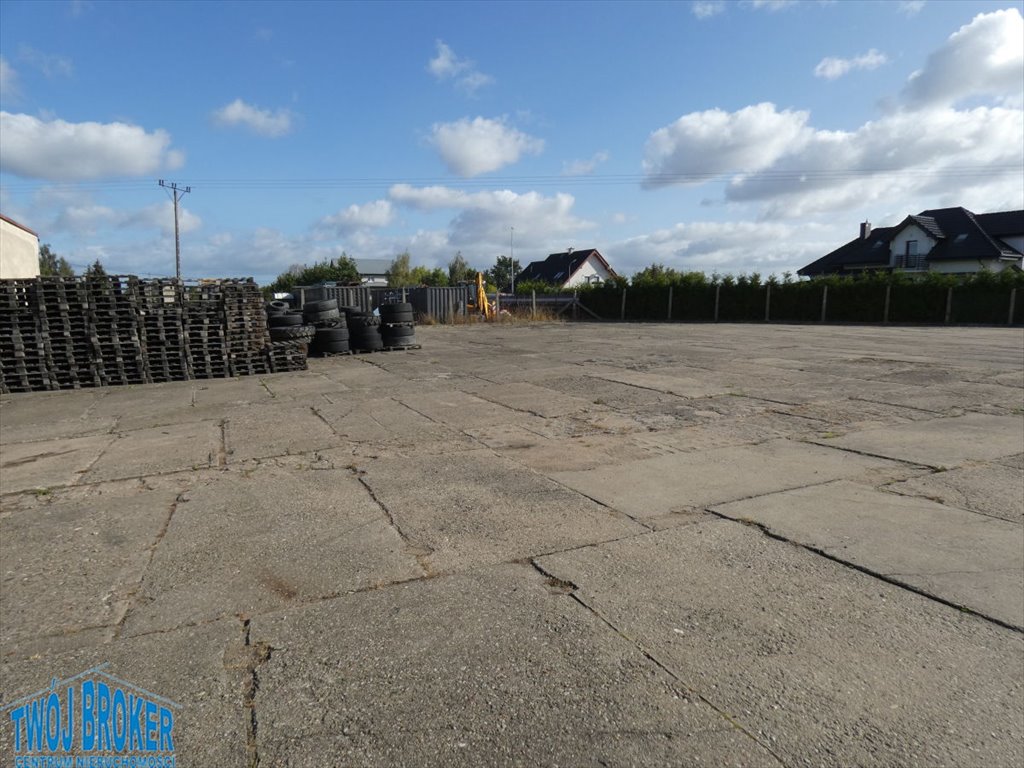 Duży plac składowy 2000 m2 z monitoringiem i dostępem do mediów Pszczółki  2 000m2 Foto 1