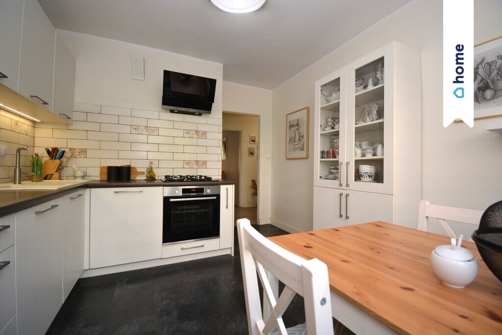 Przestronne 3-pokojowe mieszkanie na parterze z balkonem i pełnym wyposażeniem Rybnik, Kilińskiego  63m2 Foto 1