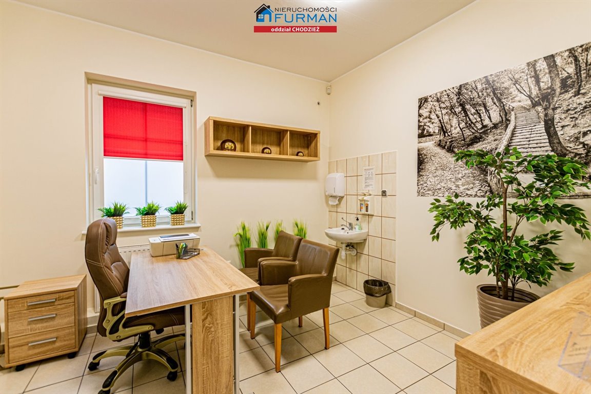 Lokal użytkowy na wynajem Chodzież  90m2 Foto 1