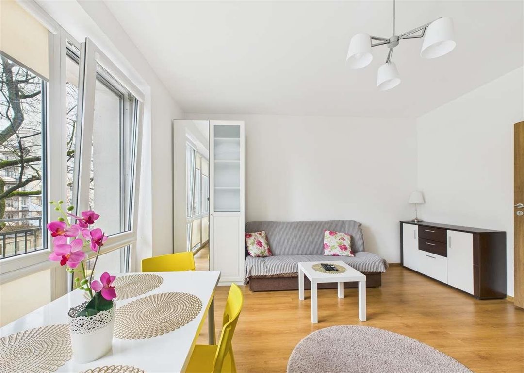 Mieszkanie trzypokojowe na sprzedaż Łódź, ul. dr. Stefana Kopcińskiego 89/93  79m2 Foto 1