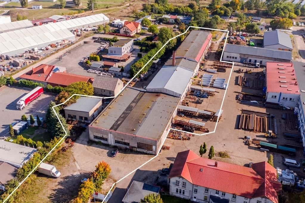 Magazyn na sprzedaż Wałcz  3 421m2 Foto 1