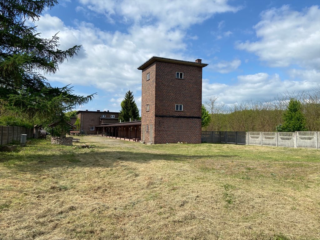 Urokliwy dom z trzema lokalami - 111 m² - blisko jezior Gościm  111m2 Foto 1