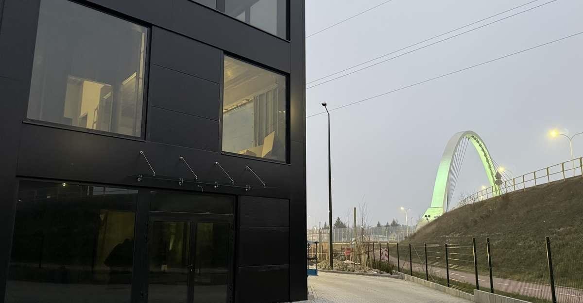 Nowoczesny lokal usługowy 189 m² na sprzedaż w Białymstoku Białystok, Dziesięciny, Religi 4  189m2 Foto 1