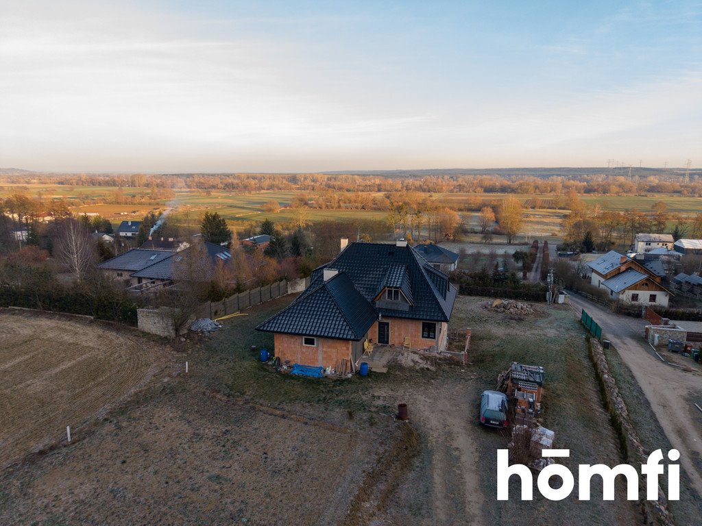 Przestronny dom z widokiem na Wisłę, 2500 m² działki Strzelce Dolne  300m2 Foto 1