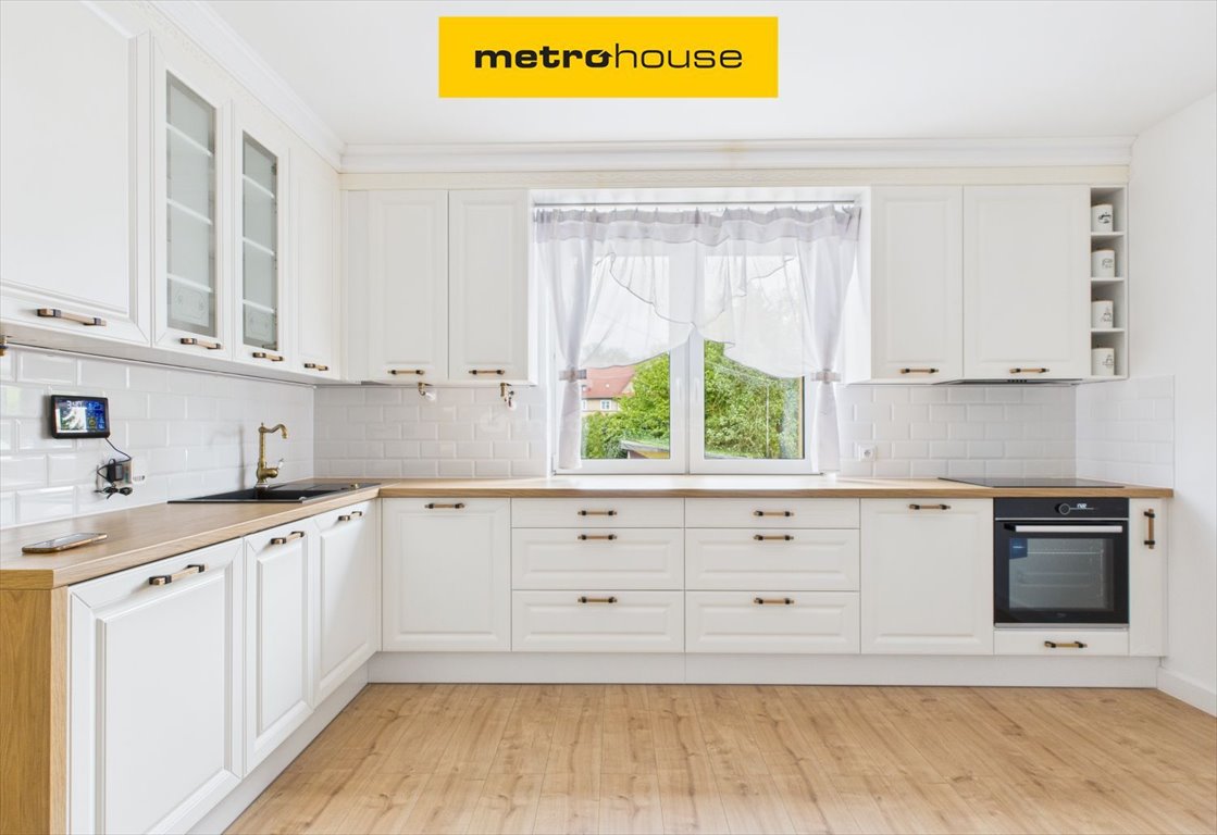 Kawalerka na sprzedaż Ruszów, Brzozowa  61m2 Foto 1