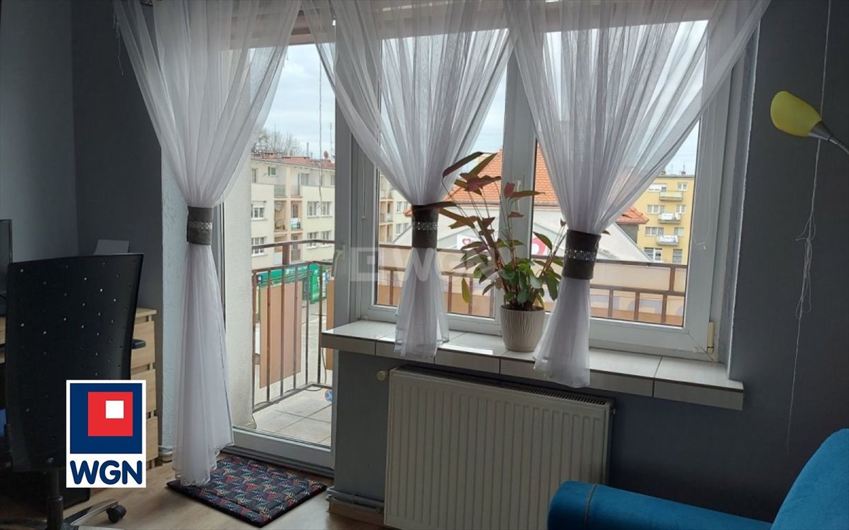 Mieszkanie dwupokojowe na sprzedaż Szprotawa, Rynek  45m2 Foto 1
