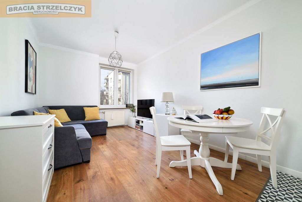 Do sprzedania jasne 2-pokojowe mieszkanie 33,7 m² w Mokotowie Warszawa, Mokotów, Dolny Mokotów, Zakrzewska  34m2 Foto 1