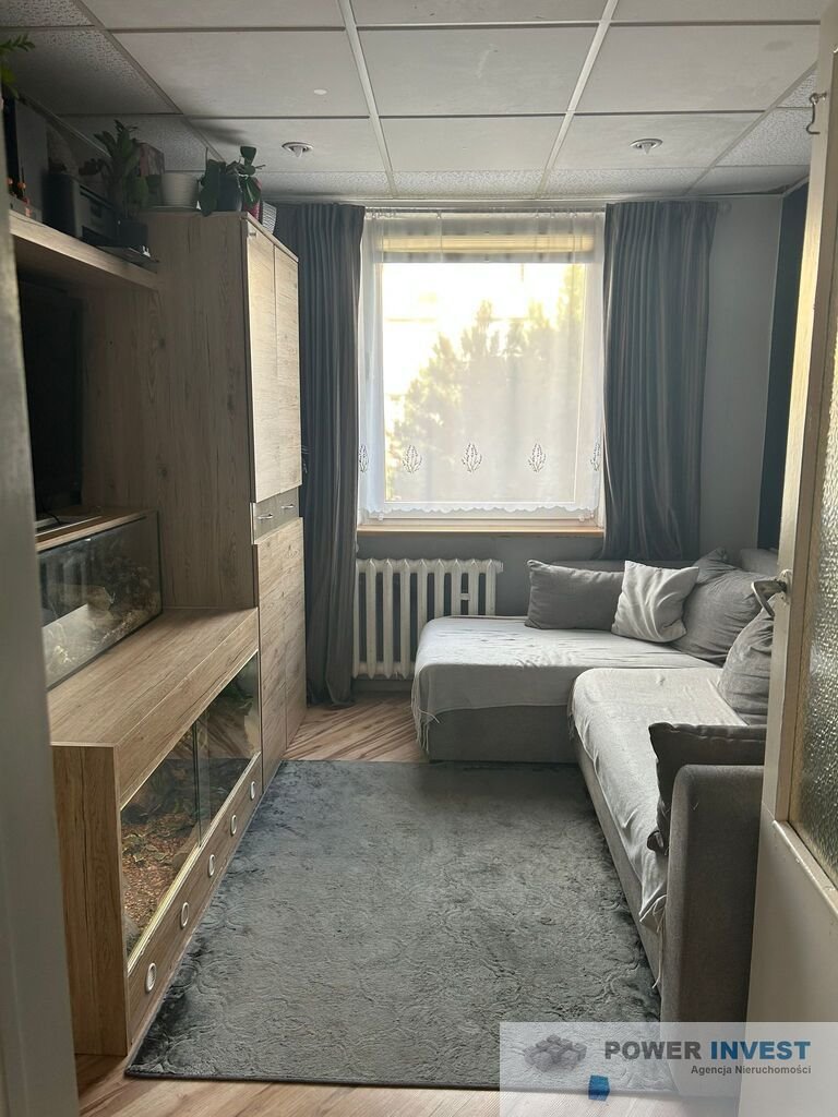 Funkcjonalne 3 pokoje z balkonem i piwnicą w Nowej Hucie Kraków, Nowa Huta  48m2 Foto 1