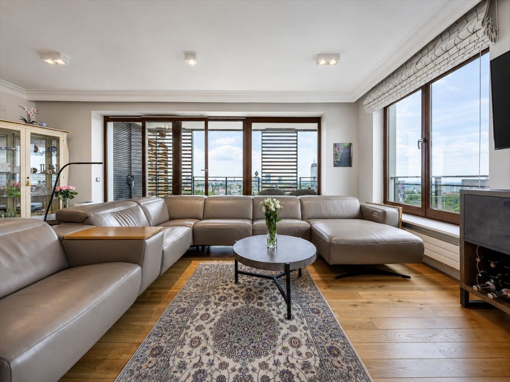 Wynajmę luksusowe 105 m² w apartamentowcu z patio i garażem Warszawa, Śródmieście, Grzybowska  105m2 Foto 1