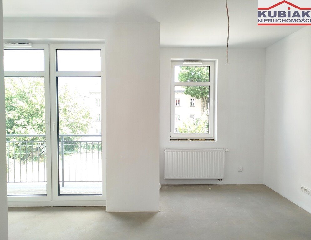 Lokal usługowy 25,89 m2 z balkonem, inwestycja w Pruszkowie Pruszków  26m2 Foto 1