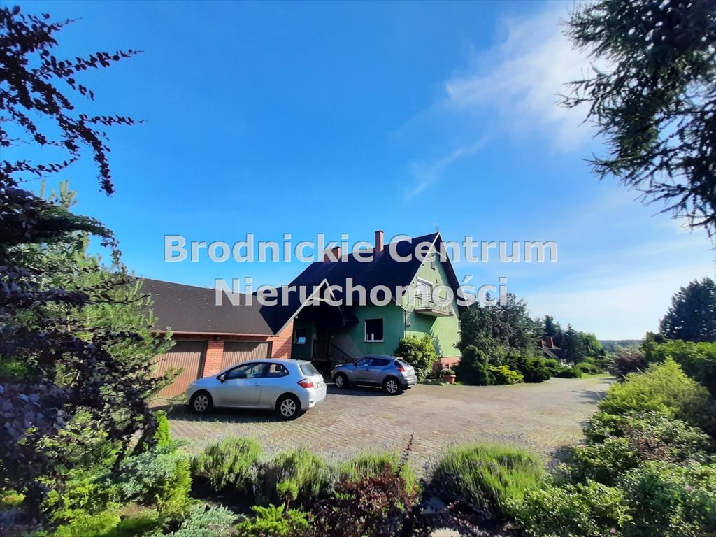 Przestronny dom z dużą działką i garażem w Brodnicy Brodnica, Brodnica  385m2 Foto 1